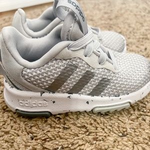Adidas toddler tennis shoes